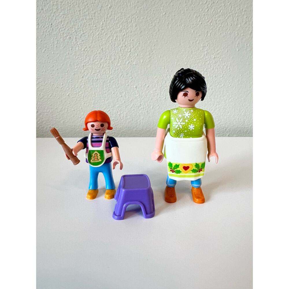 Playmobil Mom Child Step Stool and Basting Brush Toy Replacement Lot